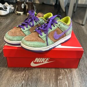 Nike Dunk Low Veneers Women’s (8) Men’s (6.5)